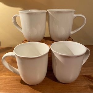 Set Of 4 Thomson Pottery Mugs Petal Cream